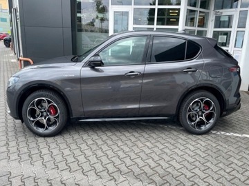Alfa Romeo Stelvio SUV Facelifting 2023 2.0 GME Turbo 280KM 2025 ALFA ROMEO Stelvio Veloce 2.0 Turbo Q4 aut 280KM, zdjęcie 1