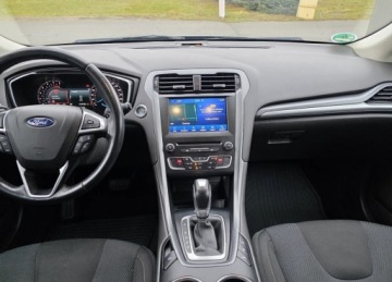 Ford Mondeo V Kombi 2.0 TDCi 180KM 2018 Ford Mondeo 2.0 TDCi STart-Stopp PowerShift-Aut Titanium, zdjęcie 4