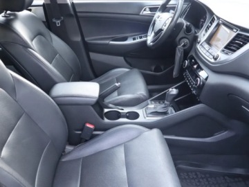 Hyundai Tucson III SUV 1.6 T-GDI 177KM 2016 Hyundai Tucson 1.6 T-GDI, 4X4, Automat, Skóra, zdjęcie 8