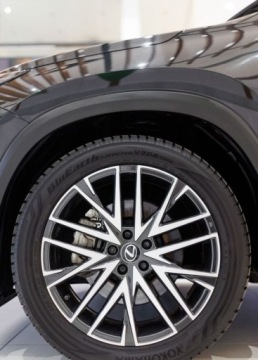 Lexus NX II SUV Facelifting 2.5 450h+ 309KM 2024 Lexus NX 450h Prestige AWD 2.5 Hybryda Plug-in 309KM, zdjęcie 11