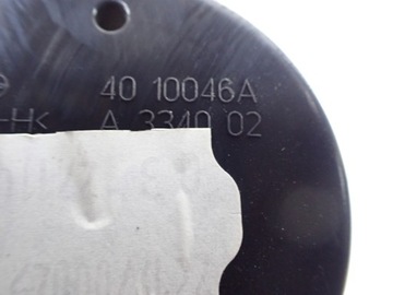 MECHANIZMUS PODHLAVNÍKU ZADNÍ MERCEDES S500 W221 2219700025