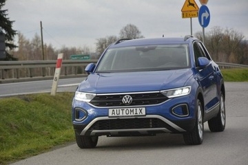Volkswagen T-Roc I SUV Facelifting 1.5 TSI ACT 150KM 2022 Volkswagen T-Roc 1.5 TSI DSG automat gwarancja