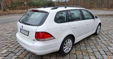 Volkswagen Golf VI Variant 1.6 TDI-CR DPF BlueMotion 105KM 2012 Volkswagen Golf Vw Golf VI 1.6tdi 201213, 1.6 Diesel 105KM, zdjęcie 3