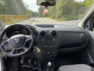 Dacia Lodgy Minivan Facelifting 1.5 Blue dCi 115KM 2021 Dacia Lodgy 1.5 DCi Opłacony Mały Przebieg, zdjęcie 8