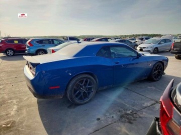 Dodge Challenger III 2021 Dodge Challenger RT Scat Pack 2021 6.4 Benzyna 485KM, zdjęcie 3