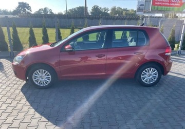 Volkswagen Golf VI Hatchback 5d 1.6 102KM 2010 Volkswagen Golf 1.6 mpi ,bezwypadek ,tuv do 2027r ,jeden wlasc,BORDO metal, zdjęcie 5