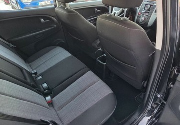 Kia Venga Mikrovan 1.6 DOHC CVVT 125KM 2012 Kia Venga 1.6 Benz 125KM LED Klima 6bieg ABS Parktro. ESP Kurtyny Faktura, zdjęcie 9