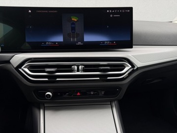 BMW Seria 3 G20-G21 Limuzyna 2.0 320i 184KM 2023 BMW 320 xDrive, 184KM, Lifting, Fotele sportowe, G, zdjęcie 9