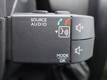 Dacia Duster I SUV Facelifting 1.2 TCe (Euro 6) 125KM 2016 Dacia Duster 1.2 TCe, Salon Polska, 4X4, Navi, zdjęcie 17