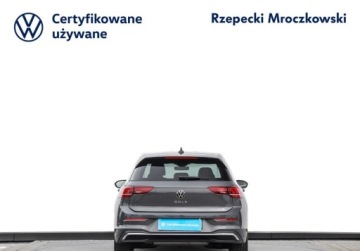 Volkswagen Golf VIII Variant 1.5 eTSI 150KM 2024 Volkswagen Golf Alarm antywlamaniowy, Keyless Access, System Travel Assist, zdjęcie 6