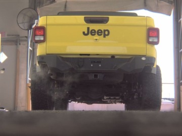 Jeep Gladiator 2023 Jeep Gladiator Sport S 2023 3.6 Benzyna 285KM, zdjęcie 3