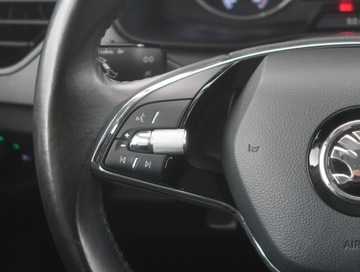 Skoda Scala Hatchback 1.0 TSI 110KM 2020 Skoda Scala 1.0 TSI, Salon Polska, 1. Właściciel, zdjęcie 15