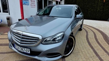 Mercedes Klasa E W212 Limuzyna Facelifting 220 CDI 170KM 2013 Mercedes-Benz Klasa E Zarejestrowany poliftingu okazja 2.1 Diesel 170KM