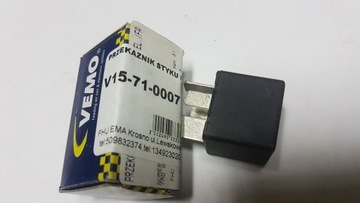 7M0951253A RELÉ MULTIFUNKČNÍ VW
