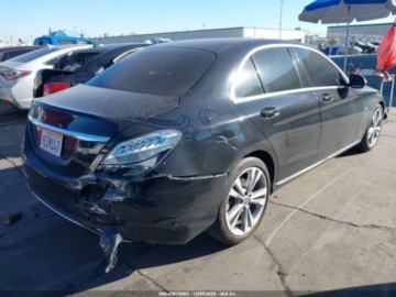 Mercedes Klasa C W205 2017 Mercedes-Benz Klasa C 350E, od ubezpieczalni 2.0 Hybryda 208KM, zdjęcie 5