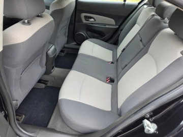 Chevrolet Cruze Sedan 1.6 i 113KM 2009 Chevrolet Cruze 1,6 113 KM LS, zdjęcie 14