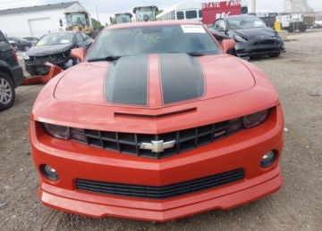 Chevrolet Camaro V 2010 Chevrolet Camaro 2SS 400 hp automat 6.2 Benzyna 406KM, zdjęcie 2