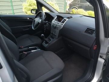Opel Zafira B 1.6 Twinport ecoFLEX 115KM 2009 Opel Zafira 1.6 Benzyna 116KM Klima Pod. fotele 7-, zdjęcie 21