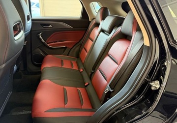 Bestune T77 2025 Bestune T77 Bestune T77 1.5T Business DCT 1.5 Benzyna 160KM, zdjęcie 9