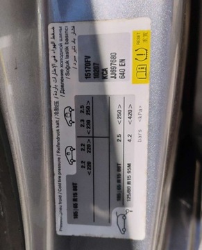 Citroen C-Elysee II 2018 Citroen C-Elysee 2018r, 1.6 Benzyna LPG. Uszkodzony tyl i przod. Jezdzi., zdjęcie 21