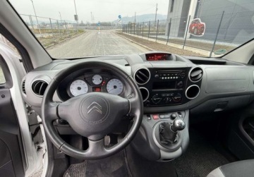 Citroen Berlingo II Van Facelifting 2015 1.6 VTi 98KM 2016 Citroen Berlingo MultiSpace 1.6i 98ps PDC 5Drzwi Tylko117TysPrzebiegu JakN, zdjęcie 26