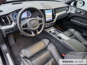 Volvo XC60 II 2025 Volvo XC 60 FV23% B5B Ultra Black Edition AWD ACC, zdjęcie 11