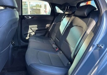 Kia Ceed III Hatchback Facelifting  1.5 T-GDI 140KM 2024 Kia Ceed MY25 Business Line 140KM 7DCT automat, dostepny od reki w Gdyni, zdjęcie 12