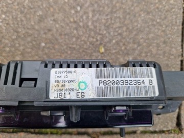 ESPACE IV DISPLEJ PŘÍSTROJOVÁ DESKA 8200392364B