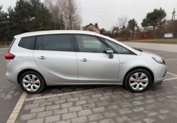 Opel Zafira C Tourer 1.4 Turbo ECOTEC 140KM 2012 Opel Zafira Opel Zafira Tourer 1.4 Turbo Business Innovation 1.4 Benzyna, zdjęcie 1