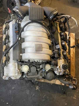 MERCEDES C 204 63 AMG SILNIK KOMPLETNY 156985