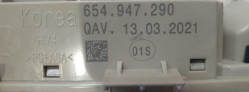 SKODA SCALA LAMPA OSVĚTLENÍ KABINY ZADNÍ 654947290