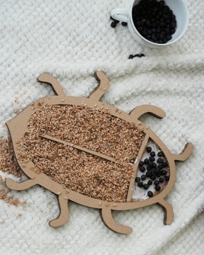 Сенсорный майский жук