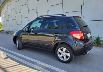 Suzuki SX4 I Sedan 1.6 VVT 120KM 2010 Suzuki SX4 1.6 Benzyna 120KM Bezwypadkowy AUTO..., zdjęcie 5