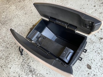 BMW X5 E70 LOKETNÍ OPĚRKA PŘEDNÍ W TUNEL BÉŽOVÝ
