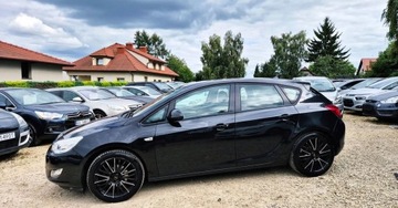 Opel Astra J Hatchback 5d 1.4 Turbo ECOTEC 120KM 2012 Opel Astra BENZYNA nawigacja 5 DRZWI PARKTRONIC okazja polecamy, zdjęcie 23
