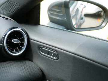 Mercedes CLA C118/X118 2023 Mercedes CLA 200 ACC hak Blis Sam Parkuje Kamera Full-Led Carplay Ele.Klapa, zdjęcie 22