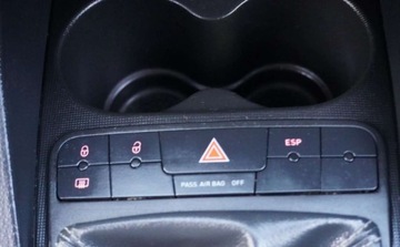 Seat Ibiza 2014 Seat Ibiza Bezwypadkowy Serwisowany 1-Wlasciciel Navi Tempomat 1.2 MPI Pie, zdjęcie 28