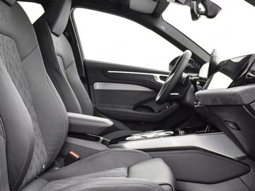 Audi A6 C9 2025 AUDI A6 e-Hybrid quattro 2.0 367 KM, zdjęcie 15