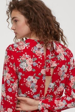 H&M kwiaty czerwona sukienka falbanki baskinka kokardy kokardki kwiatowa S