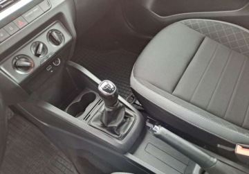 Skoda Fabia III Kombi Facelifting 1.0 TSI 95KM 2021 Skoda Fabia Ambition 1.0 TSI 95 KM Klimatyzacja Czujniki LED ASO, zdjęcie 17