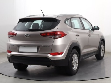 Hyundai Tucson III SUV 1.7 CRDI 115KM 2017 Hyundai Tucson 1.7 CRDi, Klima, Tempomat, zdjęcie 4