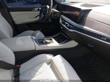 BMW X5 G05 2025 BMW X5 xDrive40i 2025 3.0l 3.0 Benzyna 375KM, zdjęcie 9