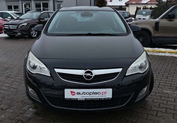 Opel Astra J Hatchback 5d 1.4 Turbo ECOTEC 140KM 2011 Opel Astra sprowadzone zarejestrowane 1.4 Benzyna 140KM, zdjęcie 9