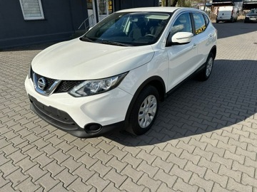 Nissan Qashqai II Crossover 1.2 DIG-T 115KM 2015 Nissan Qashqai 1.2 t-dig, Led, Tempomat