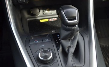 Toyota RAV4 V SUV Facelifting 2.5 Hybrid Dynamic Force 222KM 2023 Toyota RAV4 2.5 Comfort Style AWD-i 222 KM Serwis ASO BMW Bonkowscy, zdjęcie 17