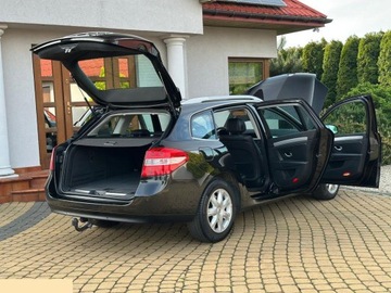 Renault Laguna III Grandtour 2.0 16v 140KM 2009 Renault Laguna 2.0 Privilege 140KM 2009r, zdjęcie 30