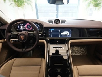 Porsche Panamera III Liftback 4 2.9 353KM 2025 PORSCHE Panamera 4 Sedan 3.0 (353KM) 2025, zdjęcie 7