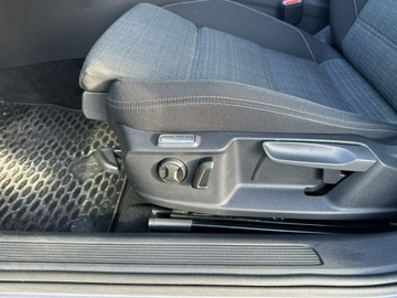 Volkswagen Passat B8 Limousine Facelifting 2.0 TDI SCR 150KM 2021 Volkswagen Passat 2.0 TDI 150KM 2021 ACC,zadbany, zdjęcie 14