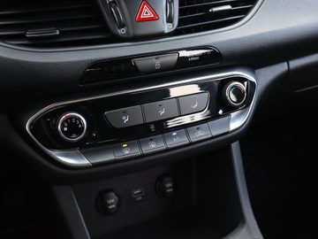 Hyundai i30 III Wagon Facelifting 1.0 T-GDI 120KM 2022 Hyundai i30 1.0 T-GDI, Salon Polska, zdjęcie 18