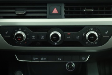 Audi A4 B9 Limousine 2.0 TDI 122KM 2017 Audi A4 2.0 TDI, Automat, Skóra, Xenon, Bi-Xenon, zdjęcie 11